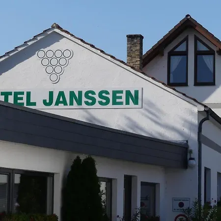 Отель Janssen