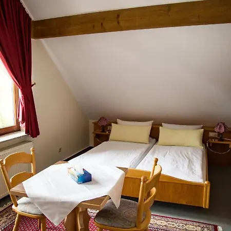 Janssen Hotell 3*