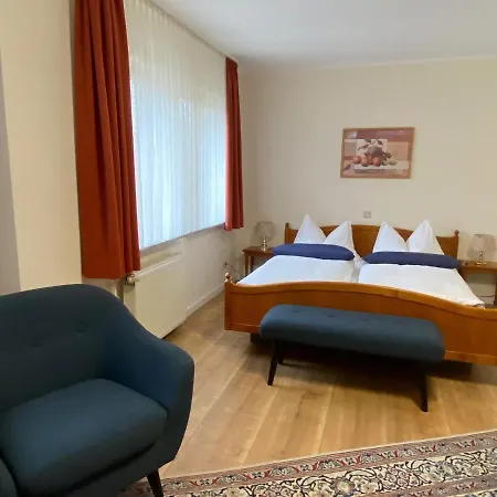 Janssen Hotel 3*